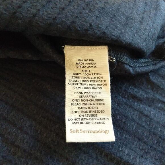 Soft Surroundings Chandra Top Size S NWT Cold Shoulder Beaded Tassel Boho Rayon - Picture 6 of 9